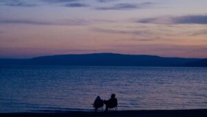 Guia pratico para marcas portuguesas encontrarem criadores uruguaios no Spotify e colaborarem em desafios de danca metodos, ferramentas e contactos reais.