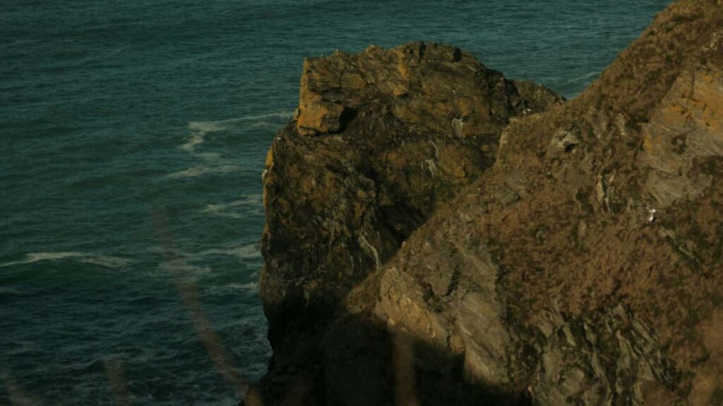 Guia pratico para anunciantes em Portugal: como identificar, avaliar e contratar criadores Takatak da Bulgaria para promover plataformas de ensino online.