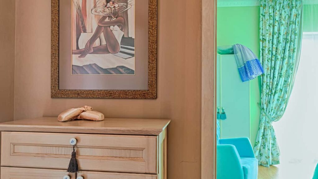 Guia pratico para marcas portuguesas recrutarem creators chilenos da Amazon e maximizar downloads de apps com estrategia de influencer marketing local.