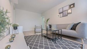 Guia pratico para marcas portuguesas que querem identificar creators no Facebook nos Emirados Arabes Unidos e gerar awareness para lancamentos de beleza.