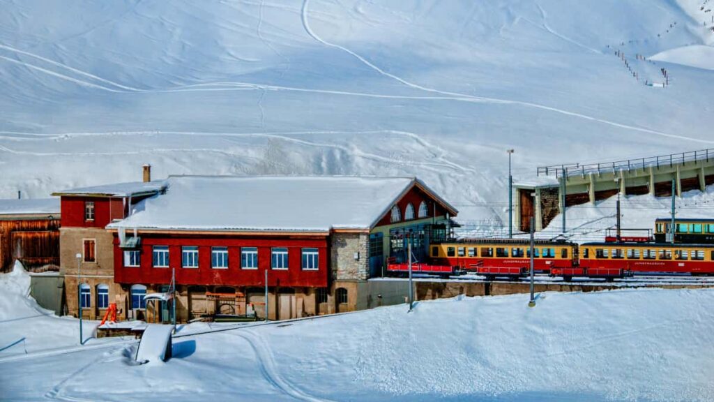 Guia pratico para criadores em Portugal: como contactar marcas bulgaras no Moj e usar essas parcerias para fortalecer o teu media kit.