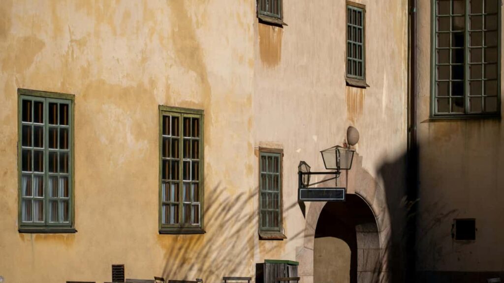 Guia pratico para criadores em Portugal: como identificar, contactar e negociar com marcas tunisinas no Taobao para criar videos GRWM.