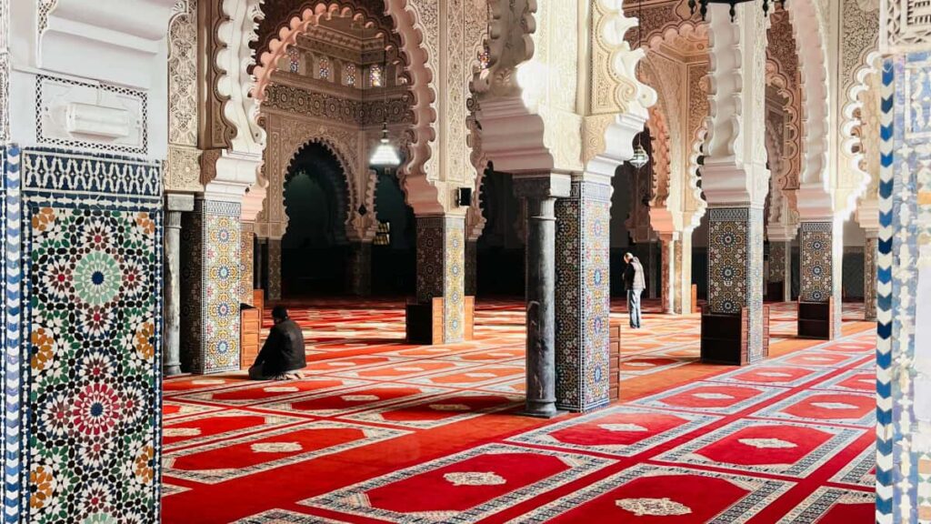 Guia pratico para criadores em Portugal que querem contactar marcas da Eslovenia no Xiaohongshu e fechar parcerias com publishers de jogos.